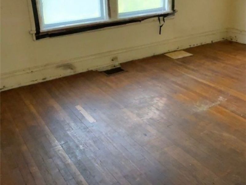 1711 Holyoke Avenue , East Cleveland, OH 44112 Photo 3