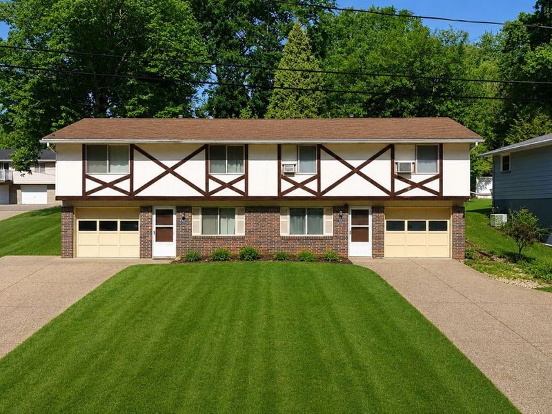341 Stewart Avenue NW, Massillon, OH 44646 Photo 1