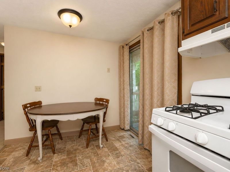 341 Stewart Avenue NW, Massillon, OH 44646 Photo 7