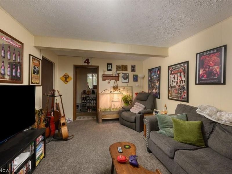 340 Locke Avenue NW, Massillon, OH 44646 Photo 4