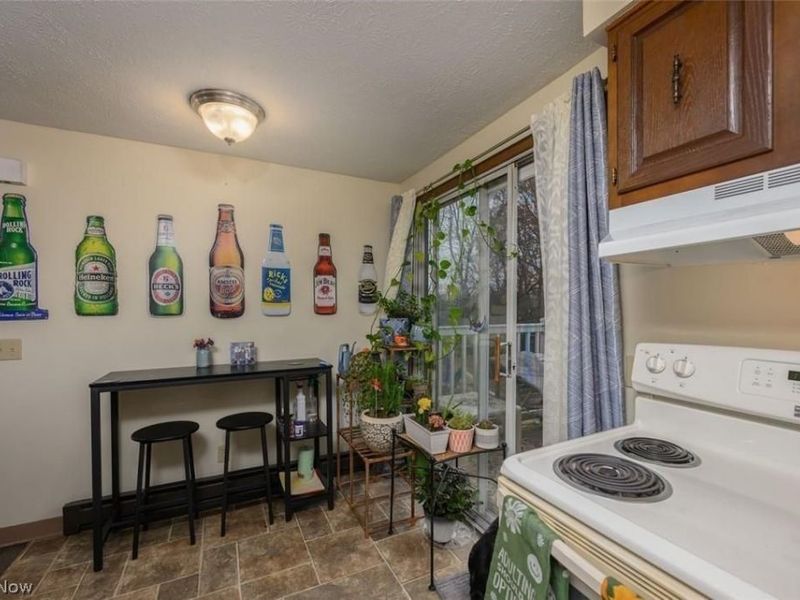 340 Locke Avenue NW, Massillon, OH 44646 Photo 9