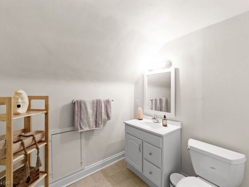 1334 W 104th Street , Cleveland, OH 44102 Photo 30