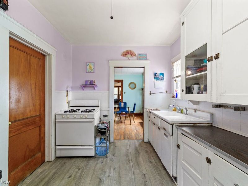 1334 W 104th Street , Cleveland, OH 44102 Photo 8