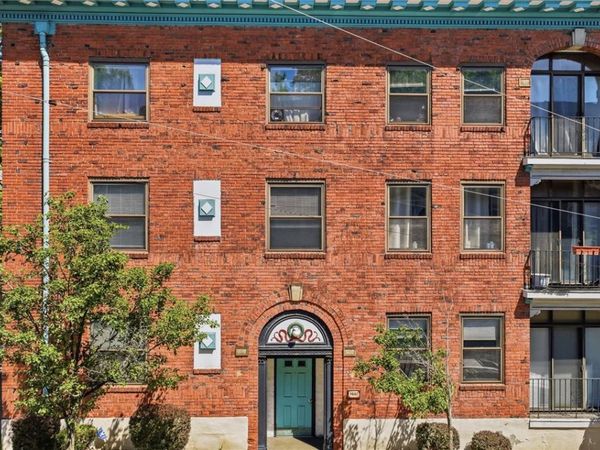5607 Elmer Street, Unit 206, Pittsburgh, PA 15232