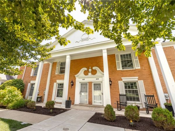 1818 Foxcroft Ln , Unit 803, Allison Park, PA 15101