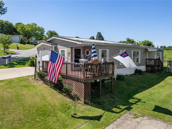 404 Blue Jay Ln , Apollo, PA 15613