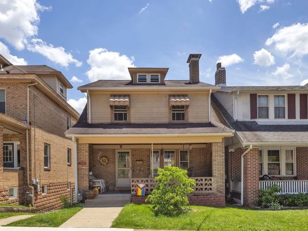 2733 Miles Avenue , Pittsburgh, PA 15216