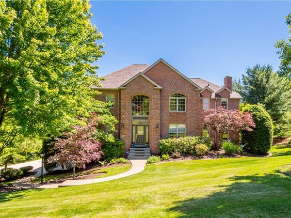 301 Bunker Hill Drive , McMurray, PA 15317
