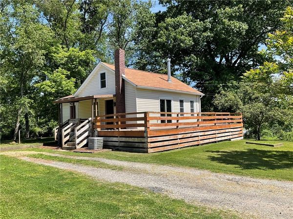 123 Mccoy Rd, Leechburg, PA 15656