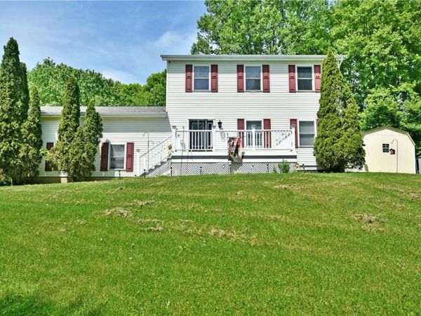 7715 Lamor Rd., Mercer, PA 16137
