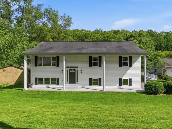 304 May , Evans City, PA 16033