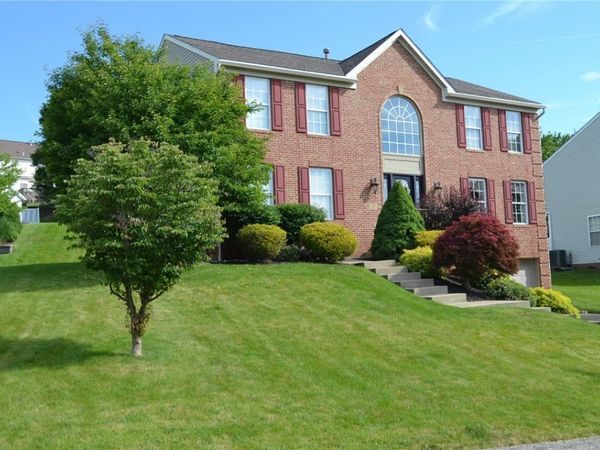 138 Valley View Dr , Rostraver Twp, PA 15012