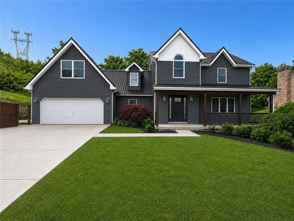 129 Fireside Drive , Canonsburg, PA 15317