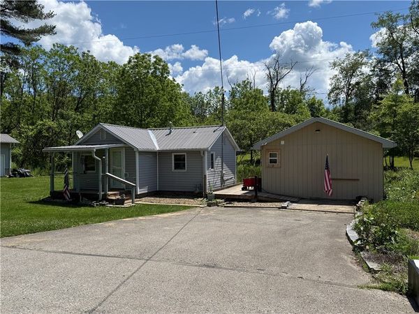 144 Scott Rd , New Salem, PA 15468