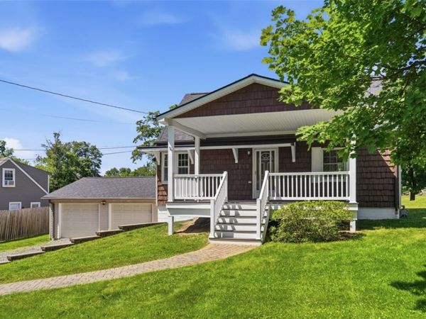 315 South Drive, Valencia, PA 16059