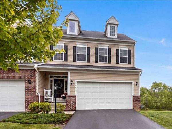 2306 Flint Dr, Washington, PA 15301