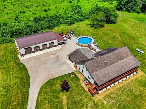 63461 Rowland Rd, Hamden, OH 45634