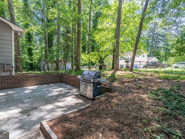 5286 NW Cobblestone Way NW, Lilburn, GA 30047