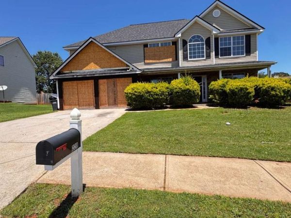 220 Spring Lake Terrace, Covington, GA 30016
