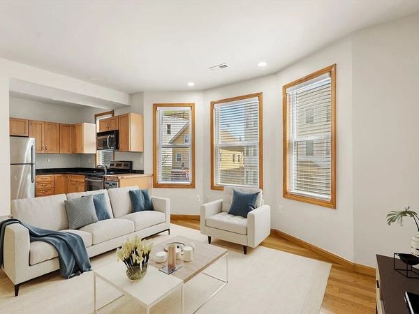 609 Dorchester Ave, Unit R1, Boston, MA 02127