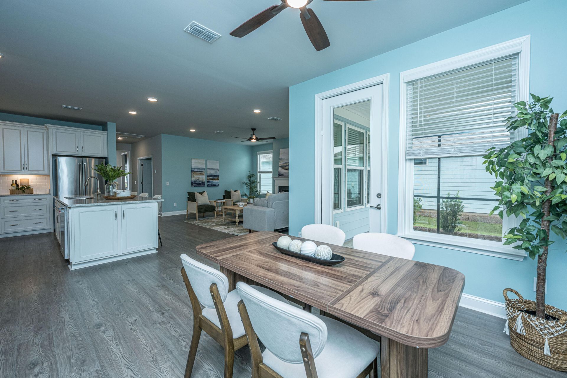 322 Autumn Azalea Way Photo 14