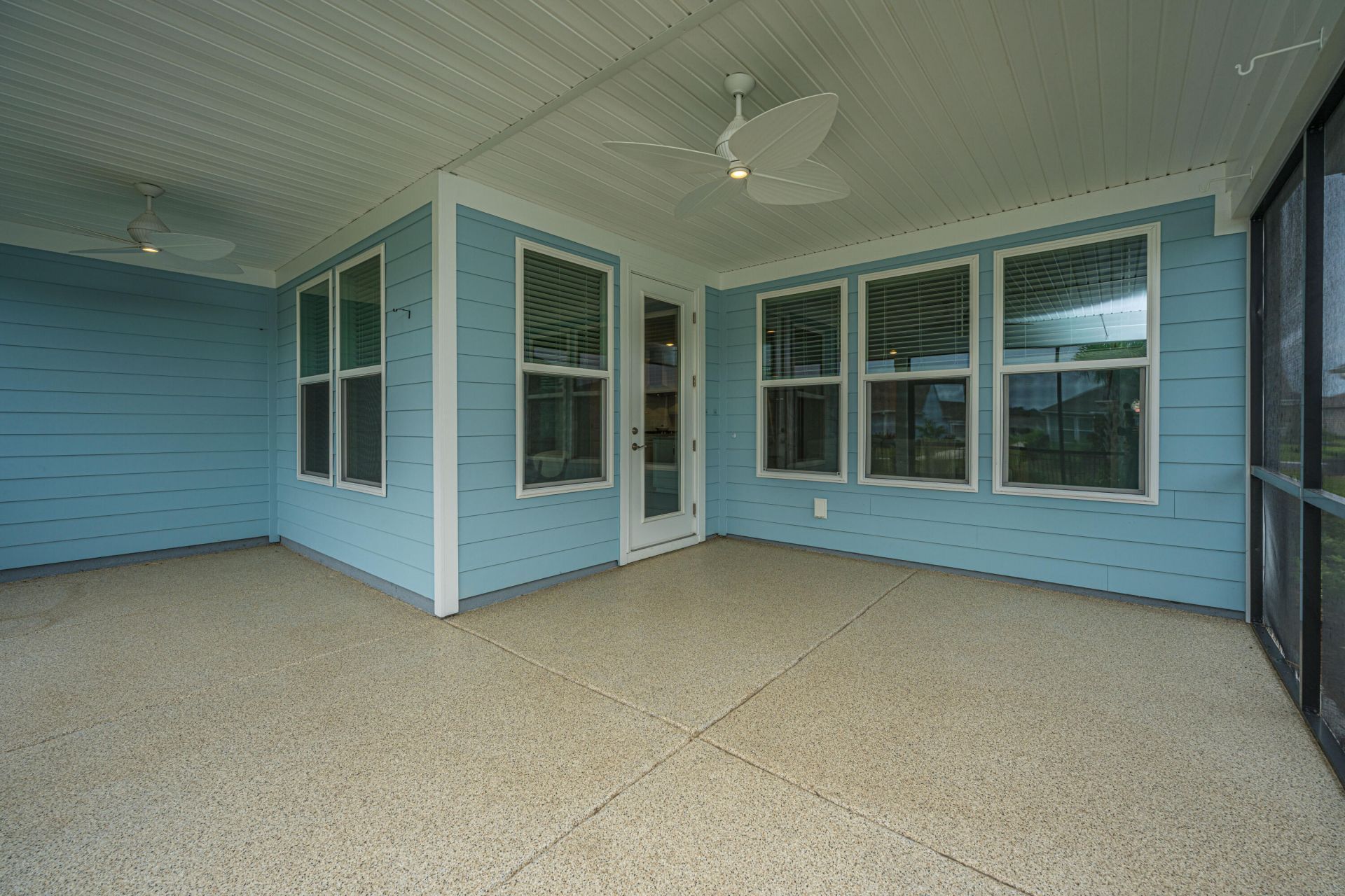 322 Autumn Azalea Way Photo 16
