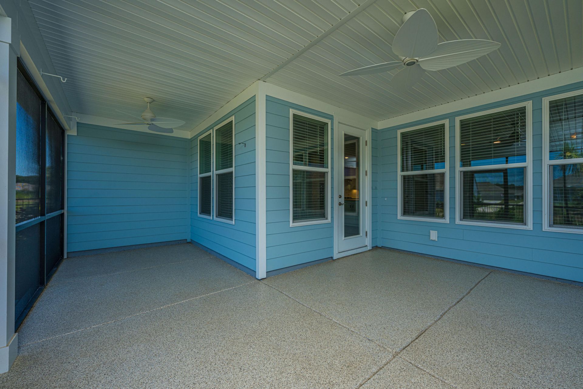 322 Autumn Azalea Way Photo 16