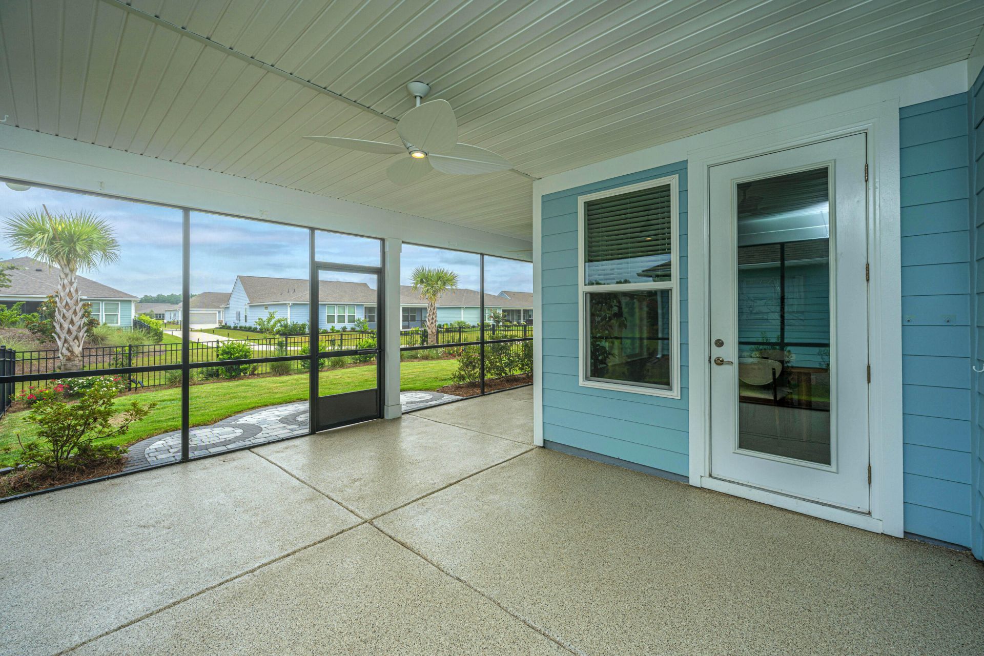 322 Autumn Azalea Way Photo 17