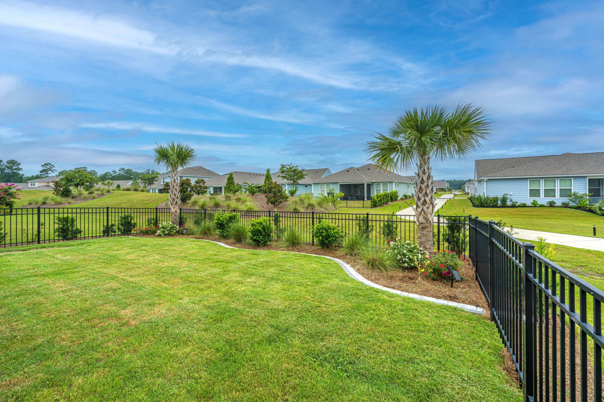 322 Autumn Azalea Way Photo 19