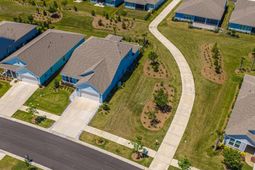 322 Autumn Azalea Way photo 4