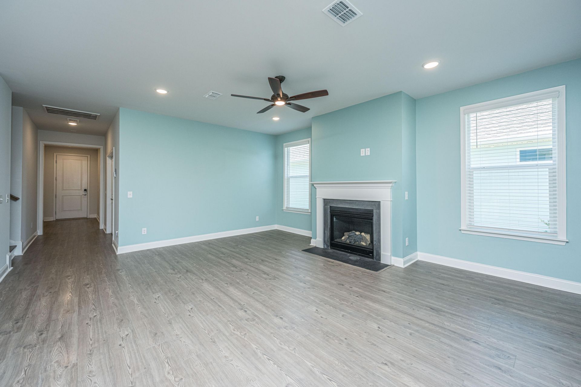 322 Autumn Azalea Way Photo 5