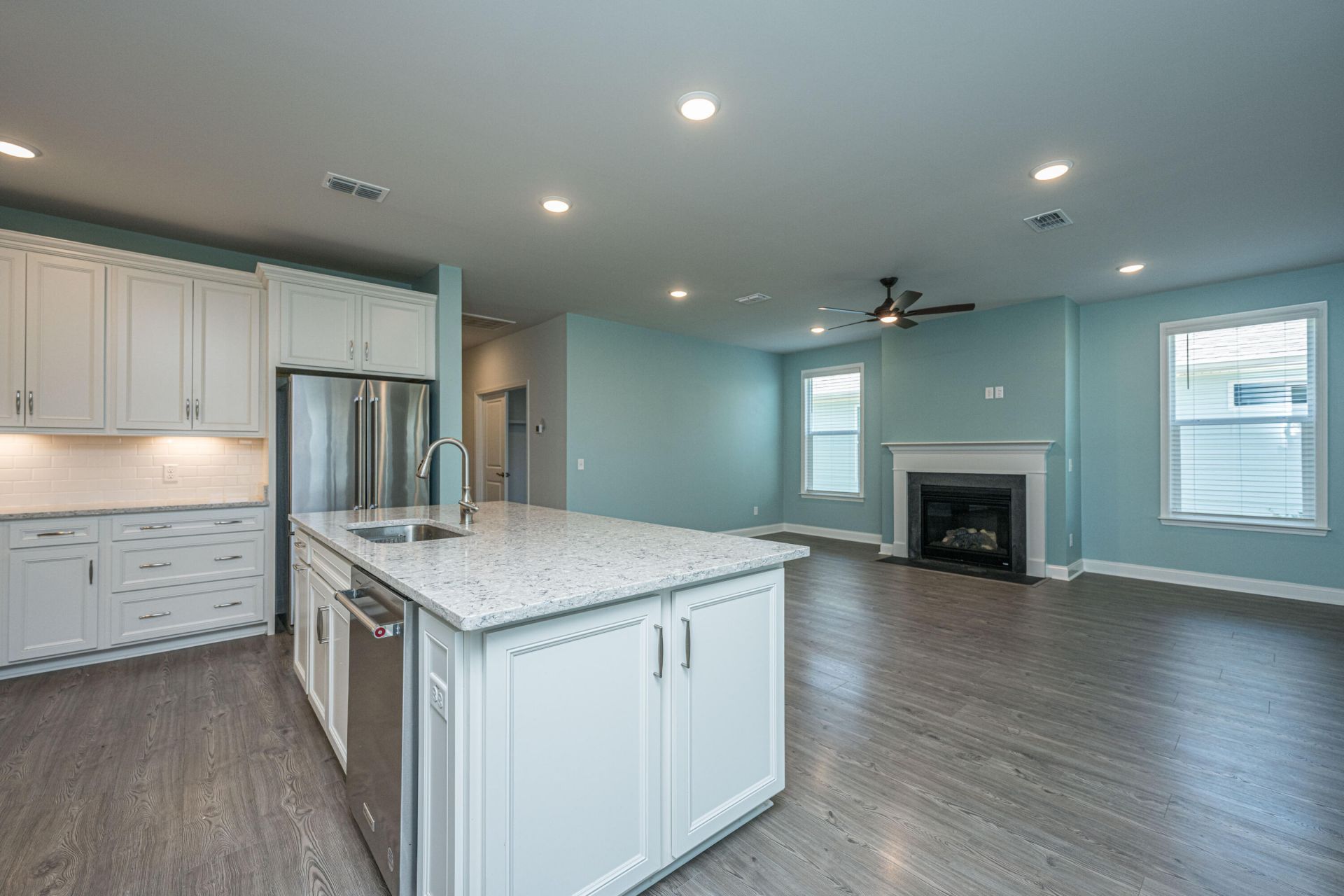 322 Autumn Azalea Way Photo 8