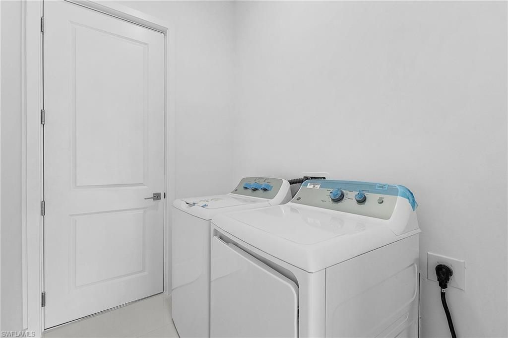 231 NW 27th Ave, Cape Coral, FL 33993 Photo