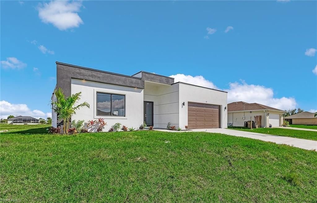 231 NW 27th Ave, Cape Coral, FL 33993 Photo