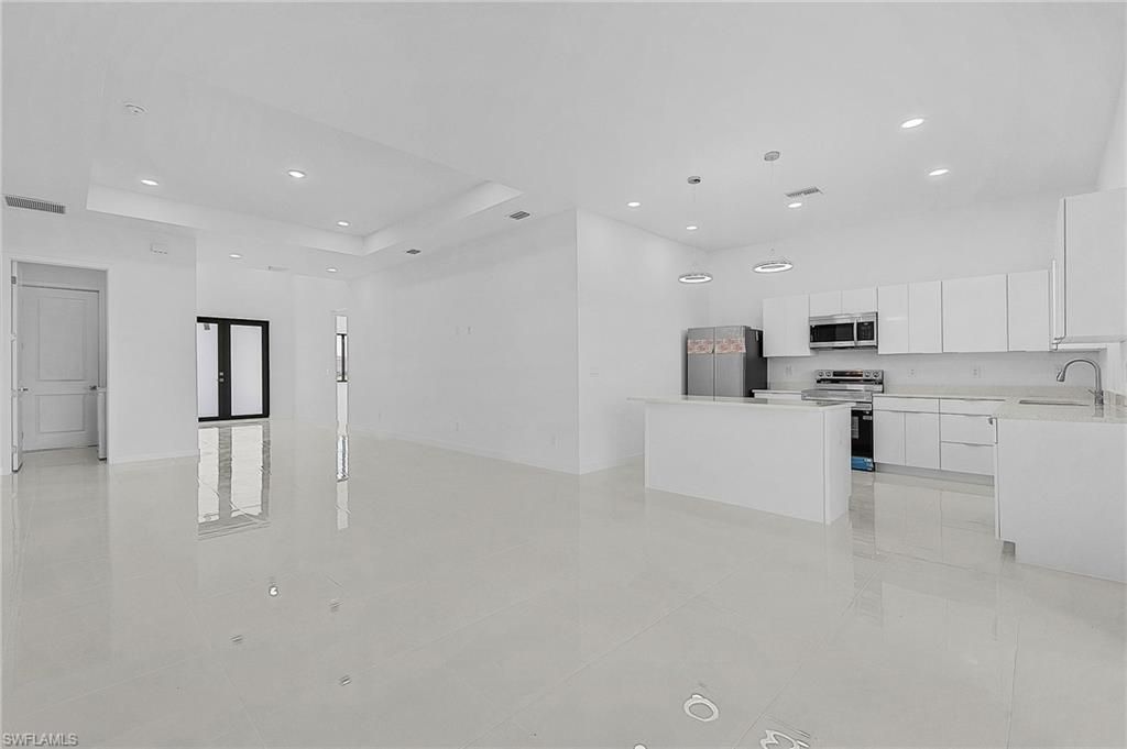 231 NW 27th Ave, Cape Coral, FL 33993 Photo