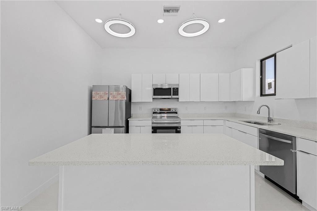 231 NW 27th Ave, Cape Coral, FL 33993 Photo