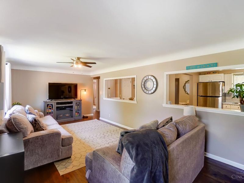 1351 Ridgecrest Drive, Miami Twp, OH 45150 Photo 4