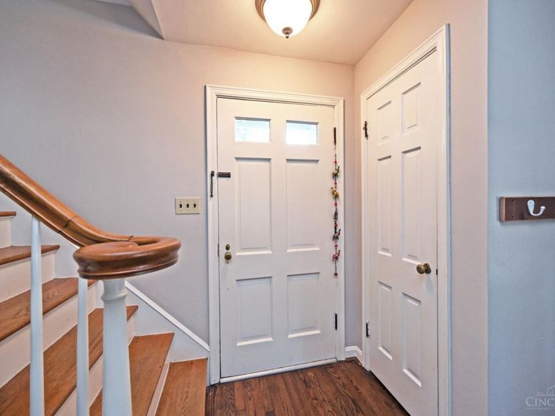 2590 Bonnie Drive, Cincinnati, OH 45230 Photo 6