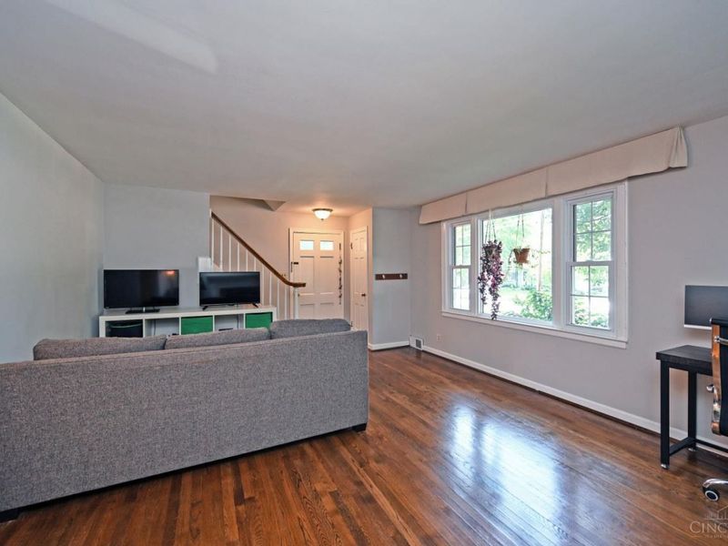 2590 Bonnie Drive, Cincinnati, OH 45230 Photo 9
