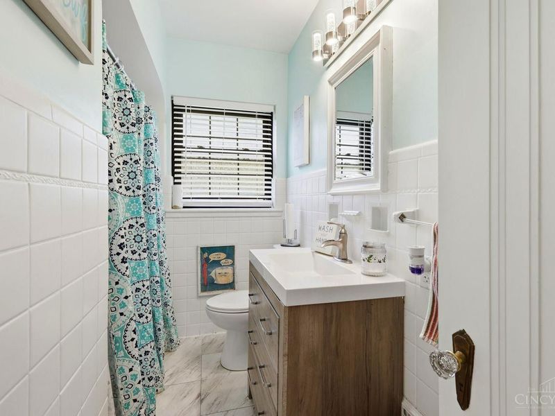 5651 Colerain Avenue, Cincinnati, OH 45239 Photo 32