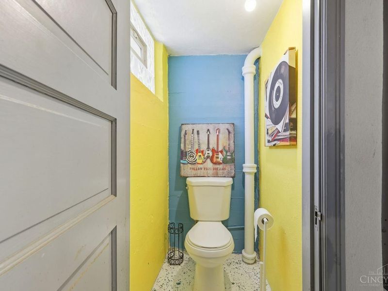 5651 Colerain Avenue, Cincinnati, OH 45239 Photo 33
