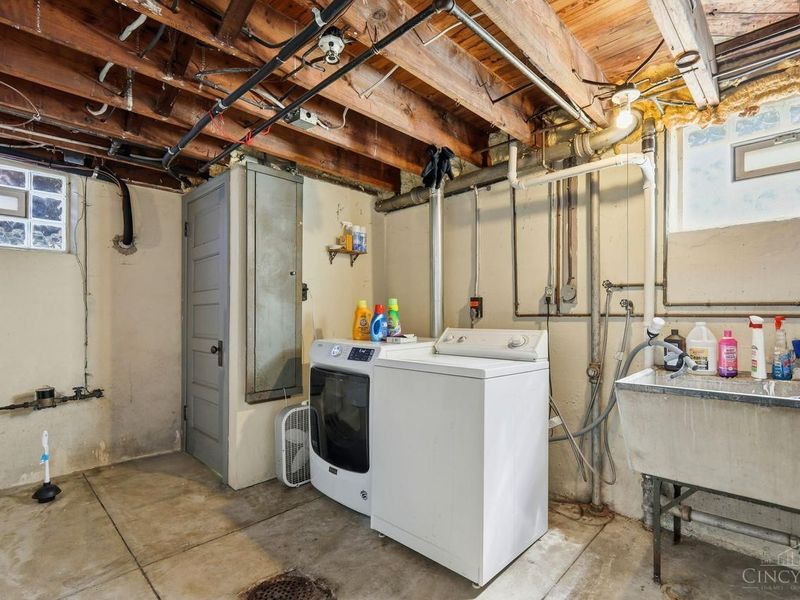5651 Colerain Avenue, Cincinnati, OH 45239 Photo 34