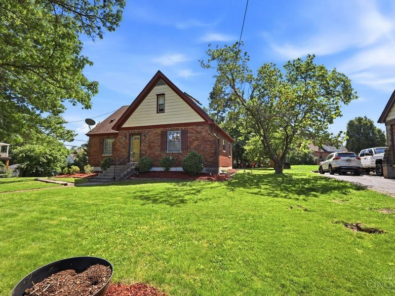 5651 Colerain Avenue, Cincinnati, OH 45239 Photo 4