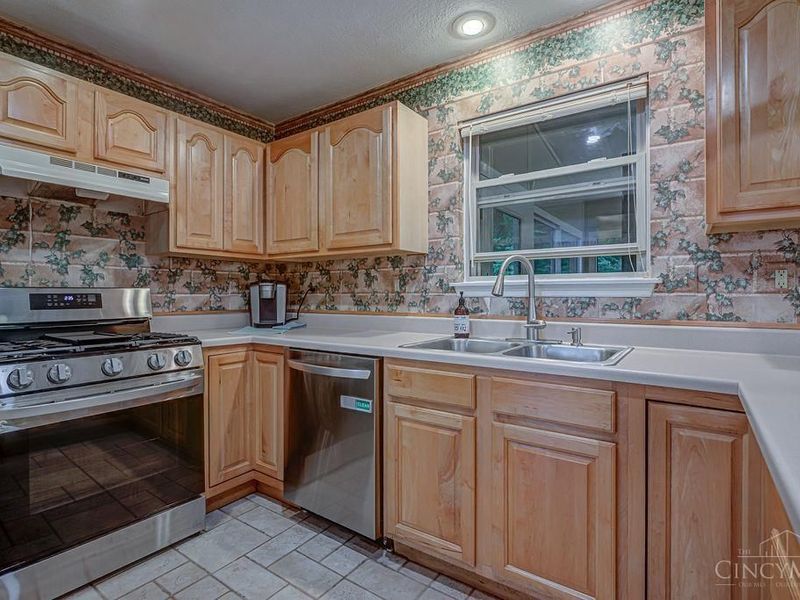 131 Terrace Court, Fairfield, OH 45014 Photo 4