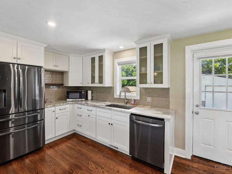 6056 Bardean Drive, West Chester, OH 45069 Photo 13