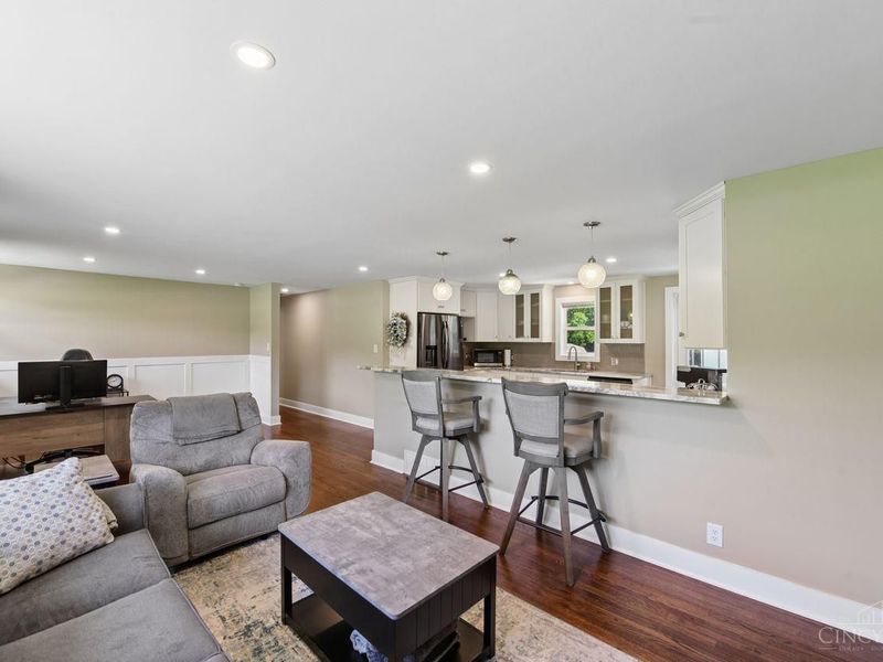 6056 Bardean Drive, West Chester, OH 45069 Photo 5