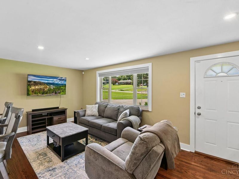 6056 Bardean Drive, West Chester, OH 45069 Photo 6