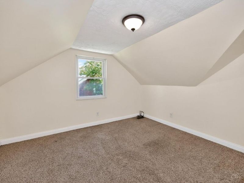 9520 West Avenue, Blue Ash, OH 45242 Photo 24