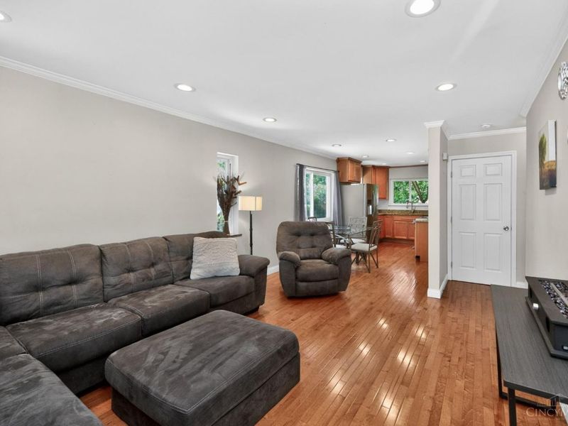 9520 West Avenue, Blue Ash, OH 45242 Photo 7