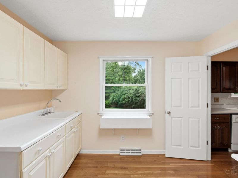 6272 Ryan Circle, Loveland, OH 45140 Photo 11